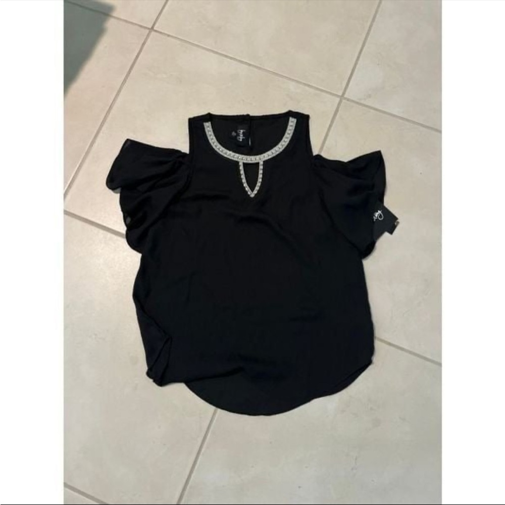 NWT XS by & by black cold shoulder shirt 1450